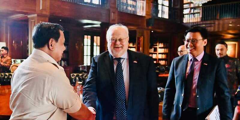 Prabowo Sambut Utusan Khusus PM Inggris di Hambalang, Fokus Bahas Pendidikan