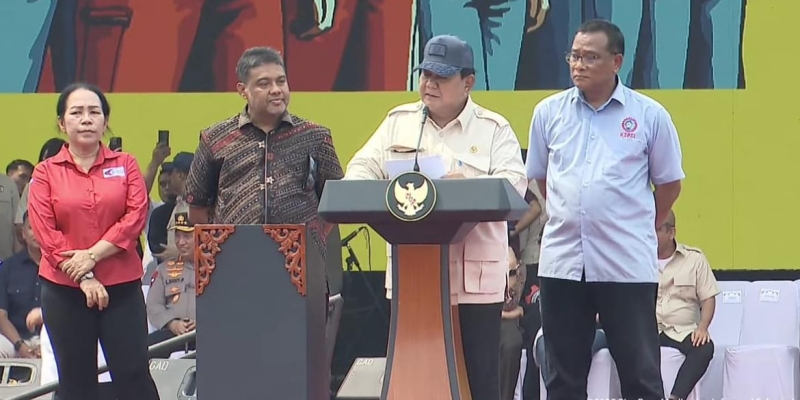Prabowo Beri Sinyal Perpanjangan Masa Jabatan Kapolri-Panglima