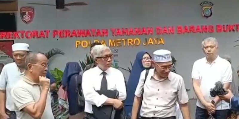 Rizal Fadhillah dan Mikhael Sinaga Penuhi Panggilan Polda Metro