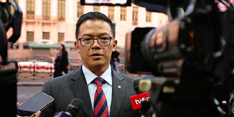 Menlu: 97 WNI Dievakuasi dari Iran, 4 dari Israel