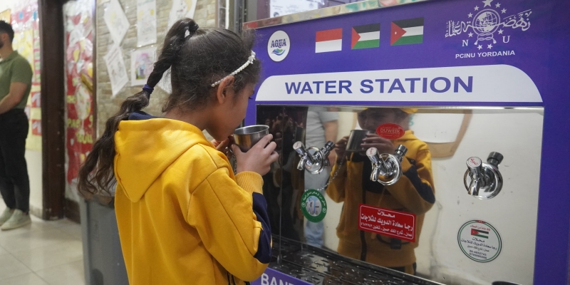 PCINU Yordania Salurkan Bantuan Water Station ke Kamp Pengungsi Palestina