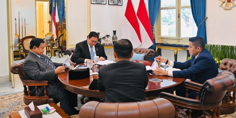 Prabowo dan Airlangga Bahas Revisi Aturan Impor hingga Negosiasi AS