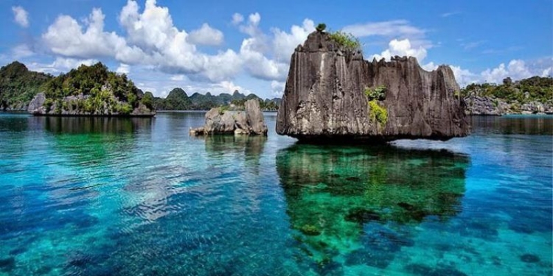 Jangan Anggap Masalah Kelar Usai Empat IUP di Raja Ampat Dicabut