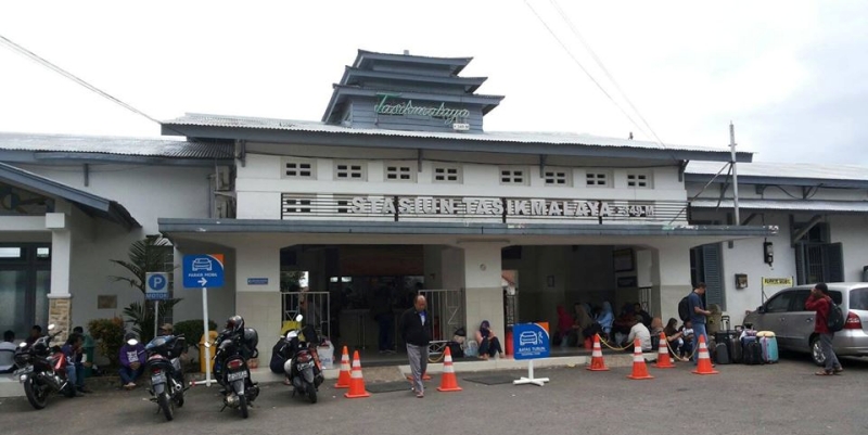 7.921 Penumpang Naik dari Stasiun Tasikmalaya selama Libur Iduladha