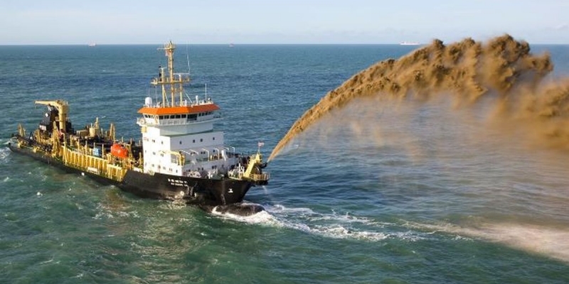 M Taufiq Menang di MA Lawan Jokowi: Ekspor Pasir Laut Dilarang Lagi!