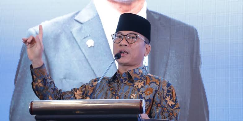 Yandri Geram Dikritik soal Kopdes: Lambat Salah, Cepat Juga Salah<i>!</i>