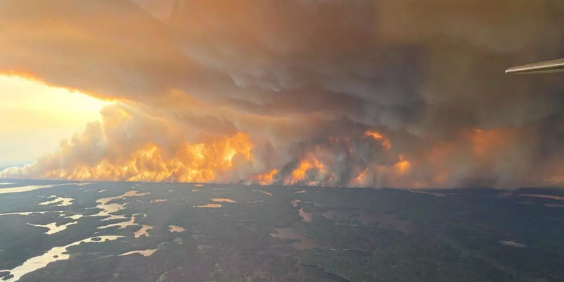 Asap Kebakaran Hutan Kanada Capai Eropa, Jutaan Orang Terpapar Udara Berbahaya