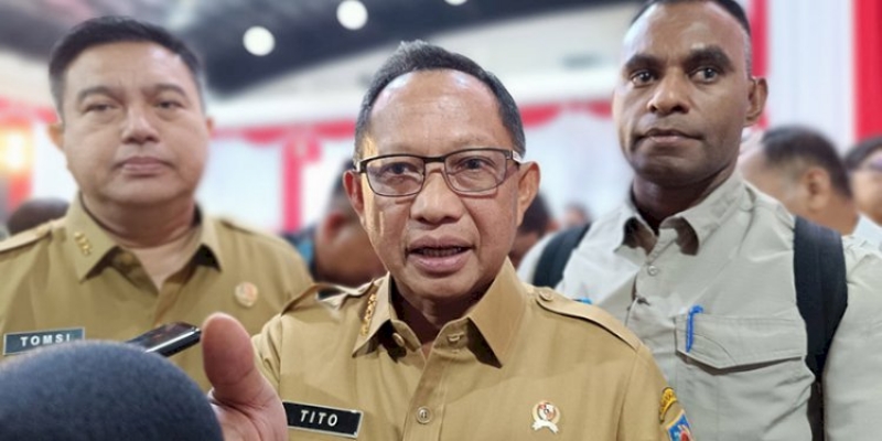 Mendagri Tito Dicurigai Memihak Gubernur Sumut