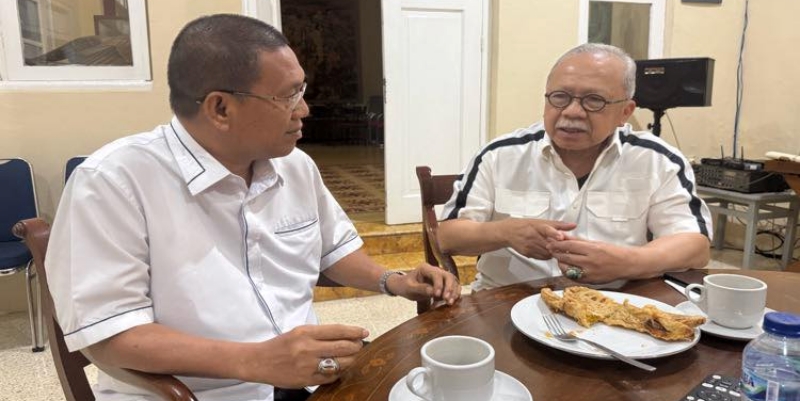 Tiga Jam Bersama Fauzi Bowo