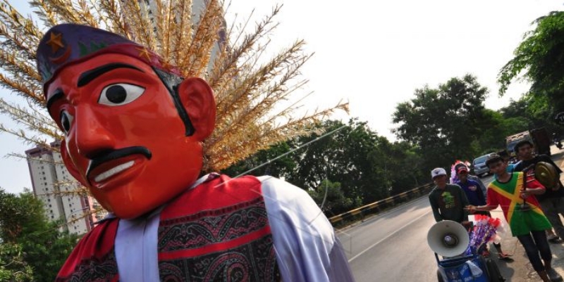 Ondel-ondel untuk Mengemis Melecehkan Seni Budaya