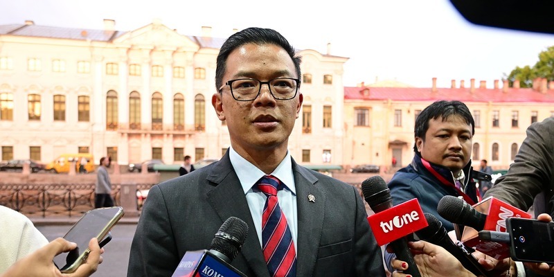 Menlu Nyatakan Iran Siaga I, Minta WNI Siap-siap Evakuasi