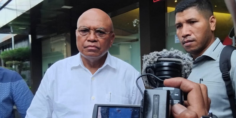 Laporan Julia Santoso Dihentikan, Petrus Selestinus Protes ke Bareskrim