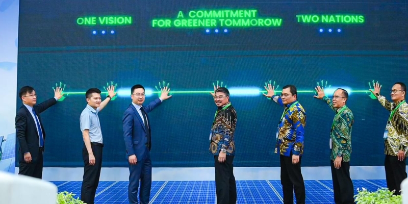 Pertamina NRE dan LONGi Luncurkan Proyek Manufaktur Modul Panel Surya