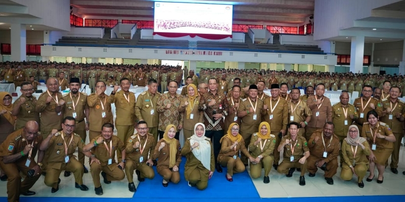 Kepala Daerah Diajak Fokus Tingkatkan Ekonomi Rakyat Lewat Kopdes Merah Putih
