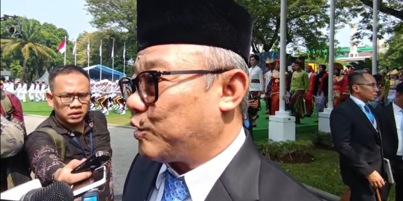 Mendikdasmen: Keputusan MK Soal Sekolah Gratis Perlu Dikoordinasikan