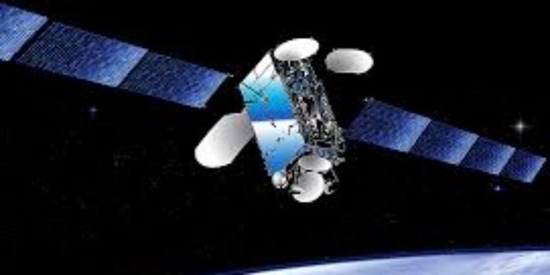 Saham Eutelsat Melesat setelah Disuntik Modal oleh Pemerintahan Macron