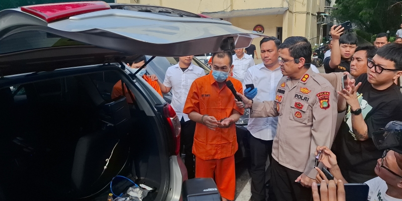 Polisi Bekuk WN Malaysia Pelaku Penipuan Modus SMS Palsu