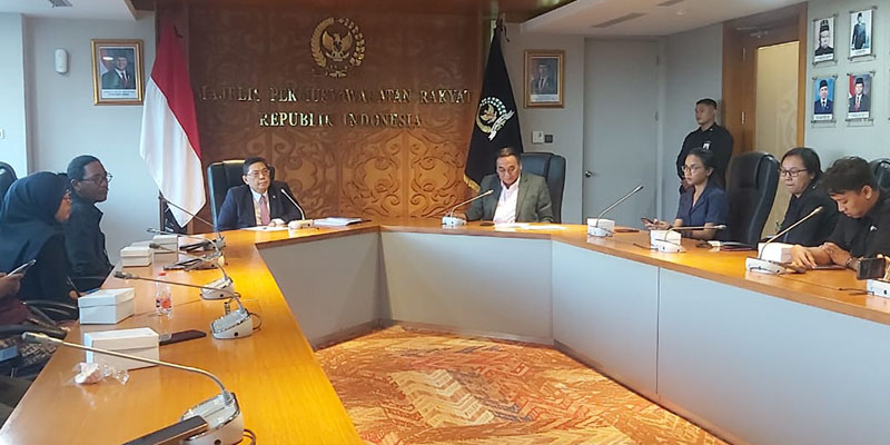 Menlu Sugiono Disarankan Minta Laporan Dubes RI di Teheran Soal Kondisi WNI