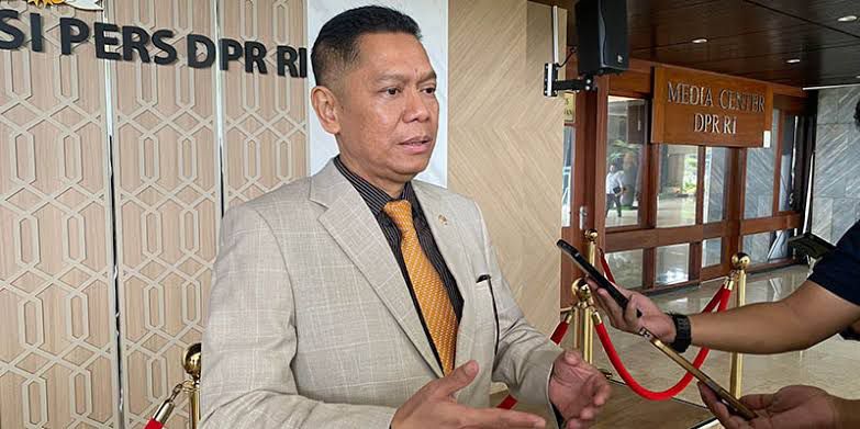 DPR Minta Kemenag Maksimalkan Distribusi Kartu Nusuk Jemaah Haji