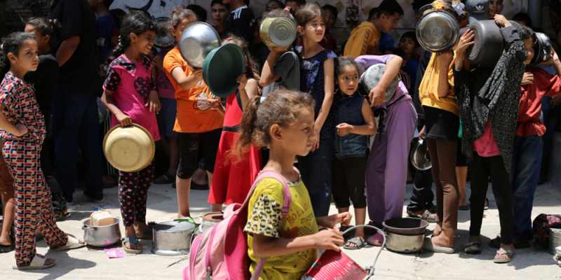 Israel Bunuh 580 Warga Gaza Saat Antre Bantuan