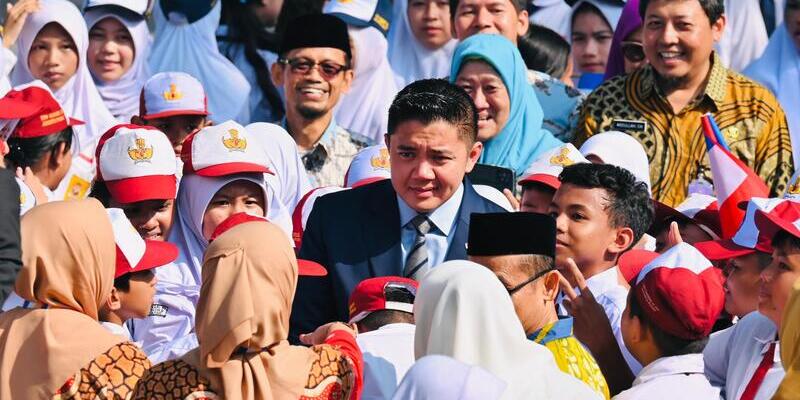 Seskab Teddy Ajak Elemen Bangsa Tanamkan Nilai Pancasila