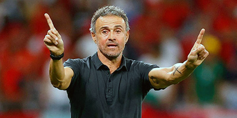 Luis Enrique Minta PSG Prioritaskan "Daun Muda"