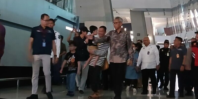 Usai Lewati Perjalanan Panjang dari Iran, 11 WNI Tiba di Tanah Air