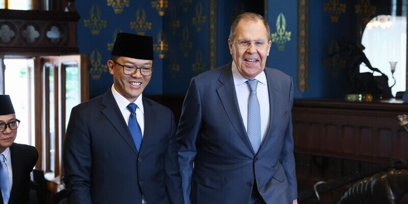 Menlu RI-Rusia Ketemu, Siapkan Kunjungan Prabowo ke St. Petersburg