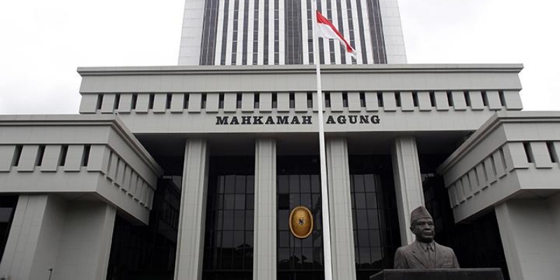 Kuasa Hukum Marubeni Laporkan Dua Hakim Agung ke Komisi Yudisial