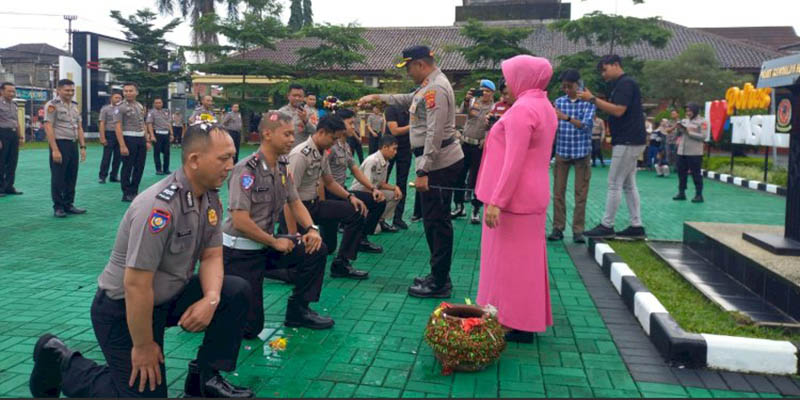 60 Personel Polres Tasikmalaya Kota Naik Pangkat di Momen HUT Bhayangkara
