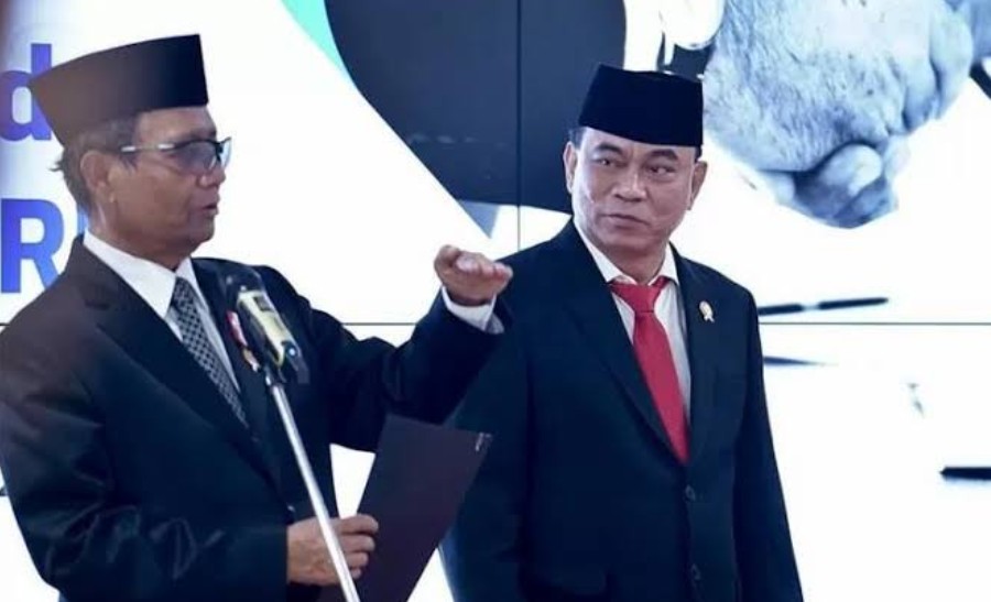 Tak Masuk Akal Budi Arie Selamat di Kasus Judi Online