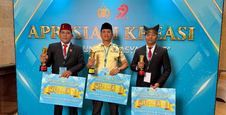 Satpam PKSS Raih Penghargaan Teladan di Hari Bhayangkara