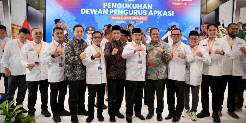 Dilantik Waketum Apkasi, Jon Pandu Siap Jadi Jembatan Pembangunan Adil dan Merata