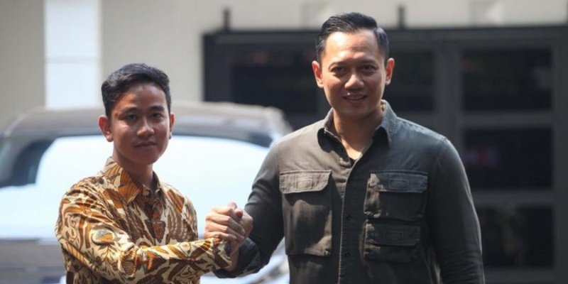 Gibran Tak Selevel dengan AHY