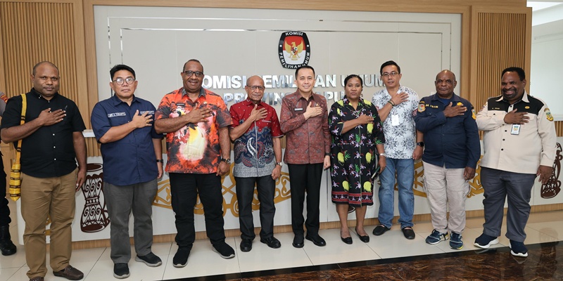 Pj Gubernur Papua Ajak Masyarakat Datang ke TPS Gunakan Hak Pilih pada PSU