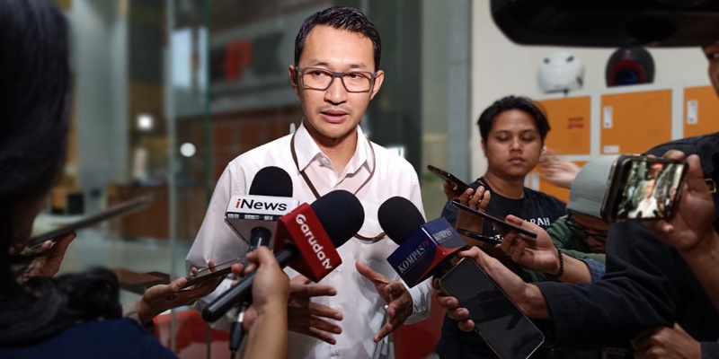 Guru Hingga Pekerja Swasta Diperiksa KPK di Kasus Pemerasan Calon TKA