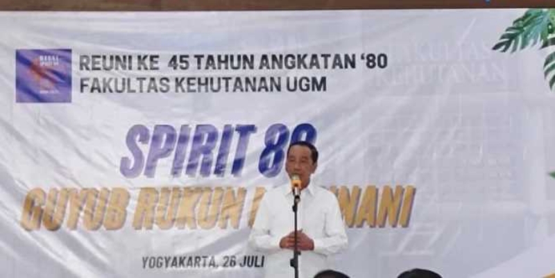 Jokowi Ngaco soal Tuduhan Kekuatan Besar di Balik Polemik Ijazah Palsu