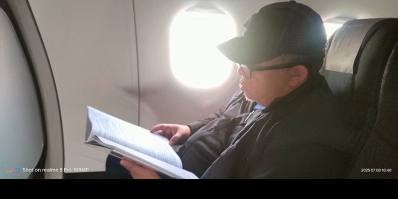 Unggahan Fahri Hamzah Kutip Pemikiran Sumitro Malah Dirujak Netizen