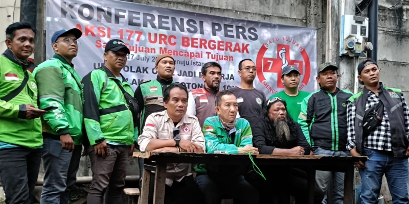 Tolak Status Pekerja, Unit Reaksi Cepat Ojol Suarakan Tritura Aspal