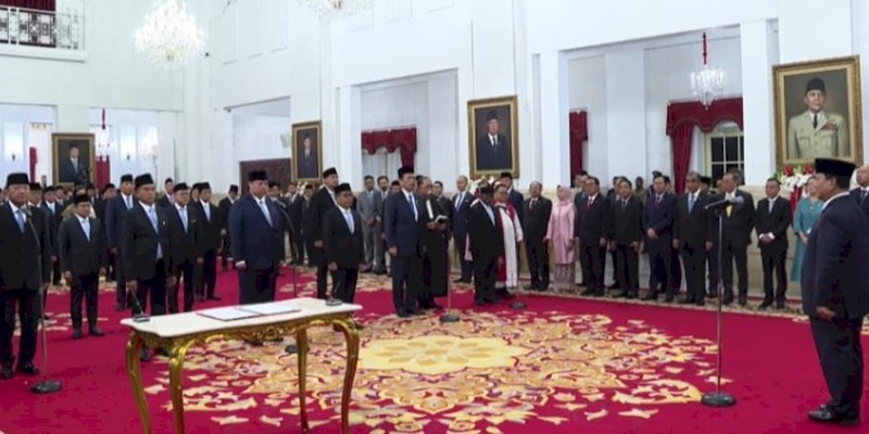 Reshuffle Kabinet Kian Mendesak Atasi Krisis Neraca Perdagangan