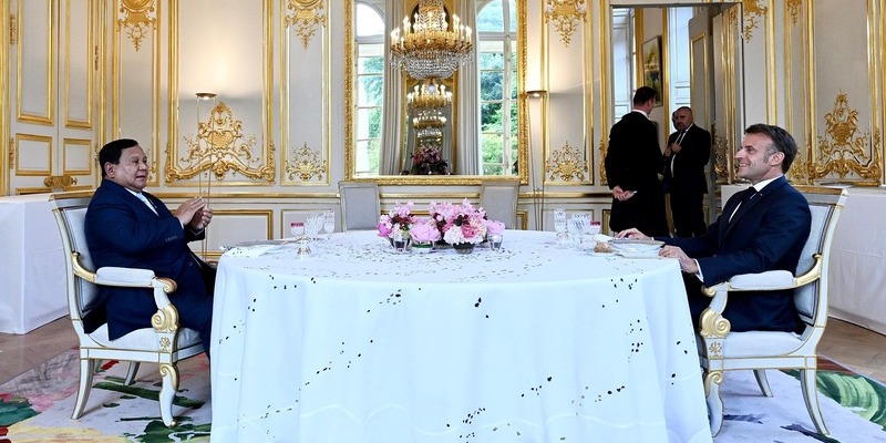 Prabowo-Macron Gelar Makan Malam Diplomatik Usai Bastille Day