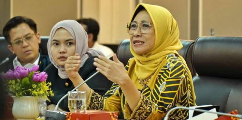 Perusahaan Sawit dan Tambang Harus Dukung Pendidikan Daerah Terpencil