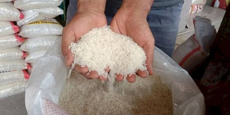 DPR Desak Pemerintah Ungkap Perusahaan Besar di Kasus Beras Oplosan