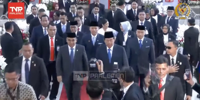 SBY dan Keluarga Disambut Ketua MPR saat Tiba di Gedung Nusantara