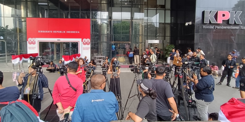 Noel Ditangkap Bareng 13 Pegawai Kemnaker