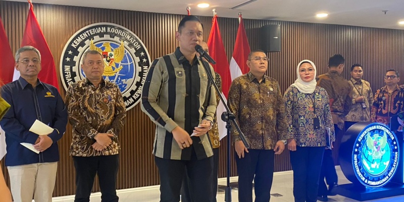 Pemerintah Tak Mau Gegabah Bangun Kereta Cepat Jakarta–Surabaya