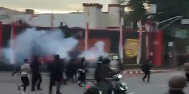 Suasana sekitaran Mako Brimob Depok pagi ini, Sabtu 30 Agustus 2025 (Foto: Media sosial X)