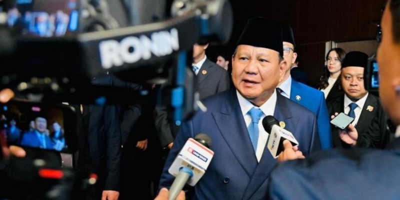 Strategi di Antara Ombak: Diplomasi Maritim Prabowo dari Natuna ke Ambalat