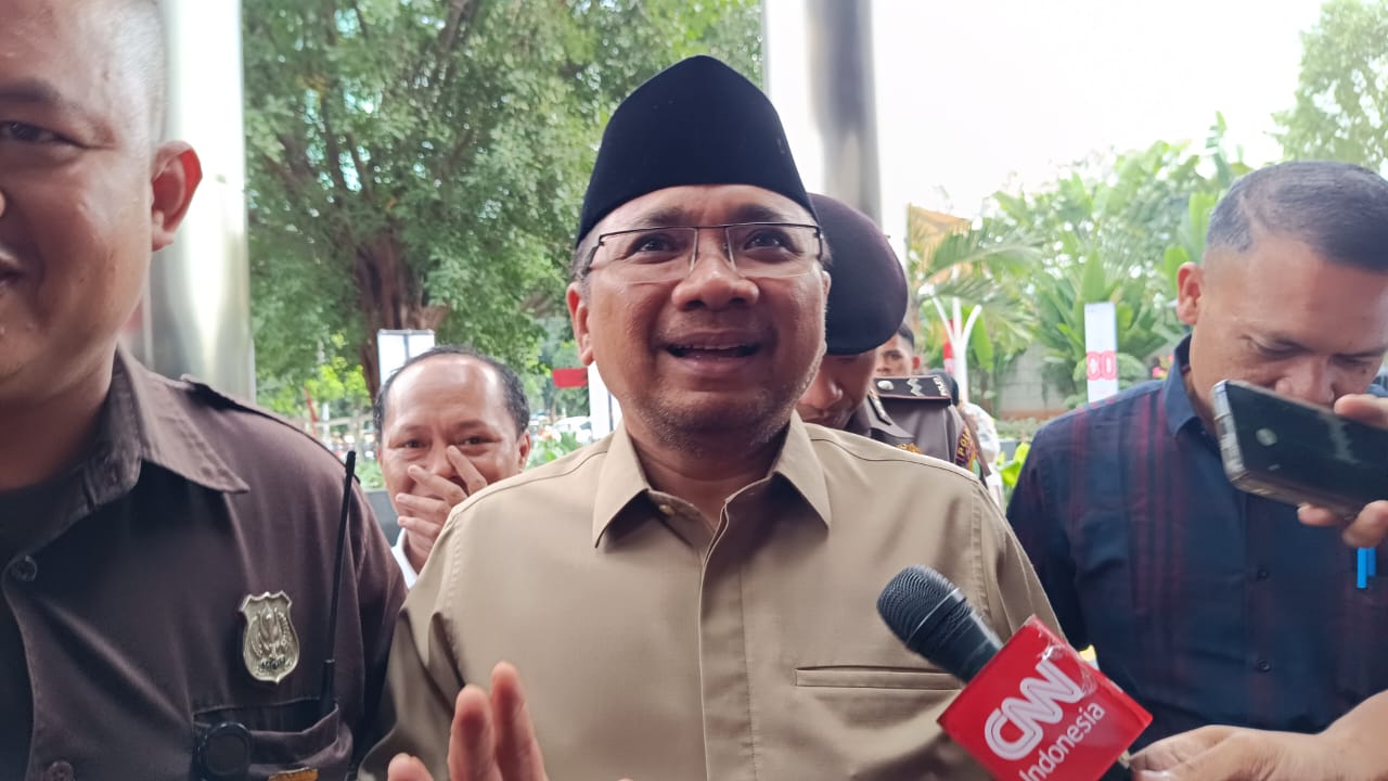 Mantan Menag Yaqut Cholil Qoumas Cuma Bawa SK Jokowi Menghadap KPK