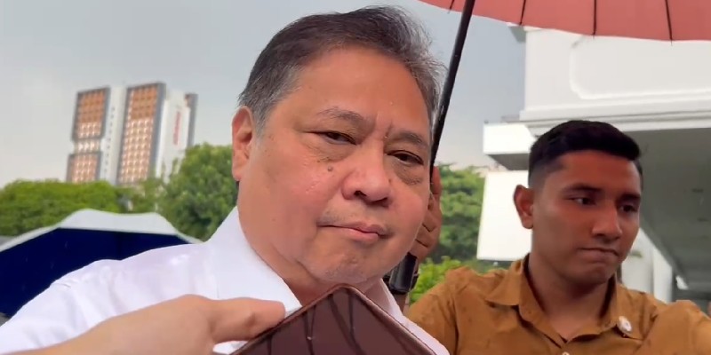 Airlangga: Ibu Sri Mulyani Ikut Sidang Kabinet